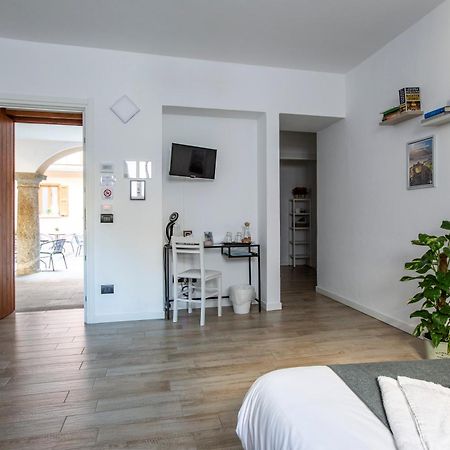La Casa Del Sarto - Rooms And Apartments Lecco Eksteriør billede