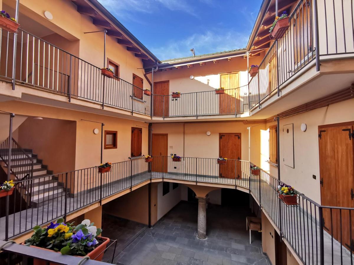 La Casa Del Sarto - Rooms And Apartments Lecco Eksteriør billede