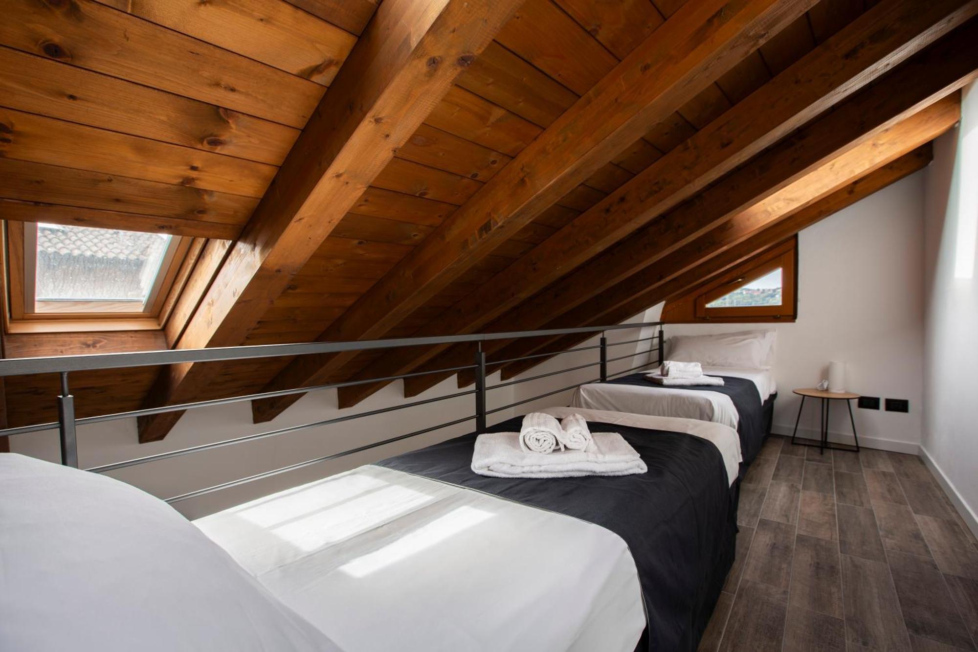 La Casa Del Sarto - Rooms And Apartments Lecco Eksteriør billede