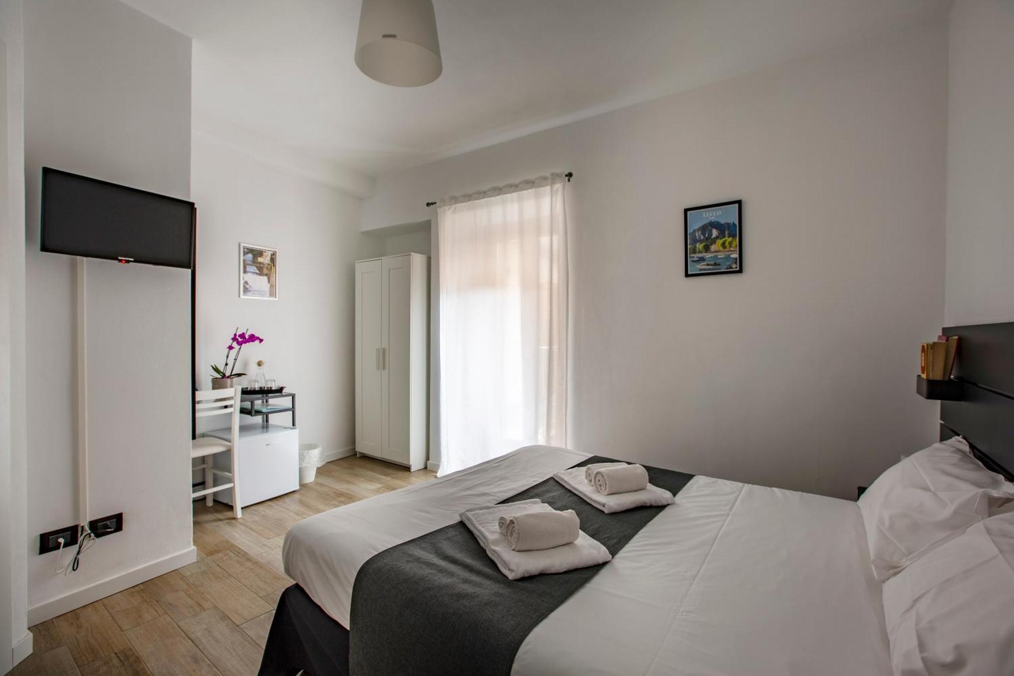 La Casa Del Sarto - Rooms And Apartments Lecco Eksteriør billede