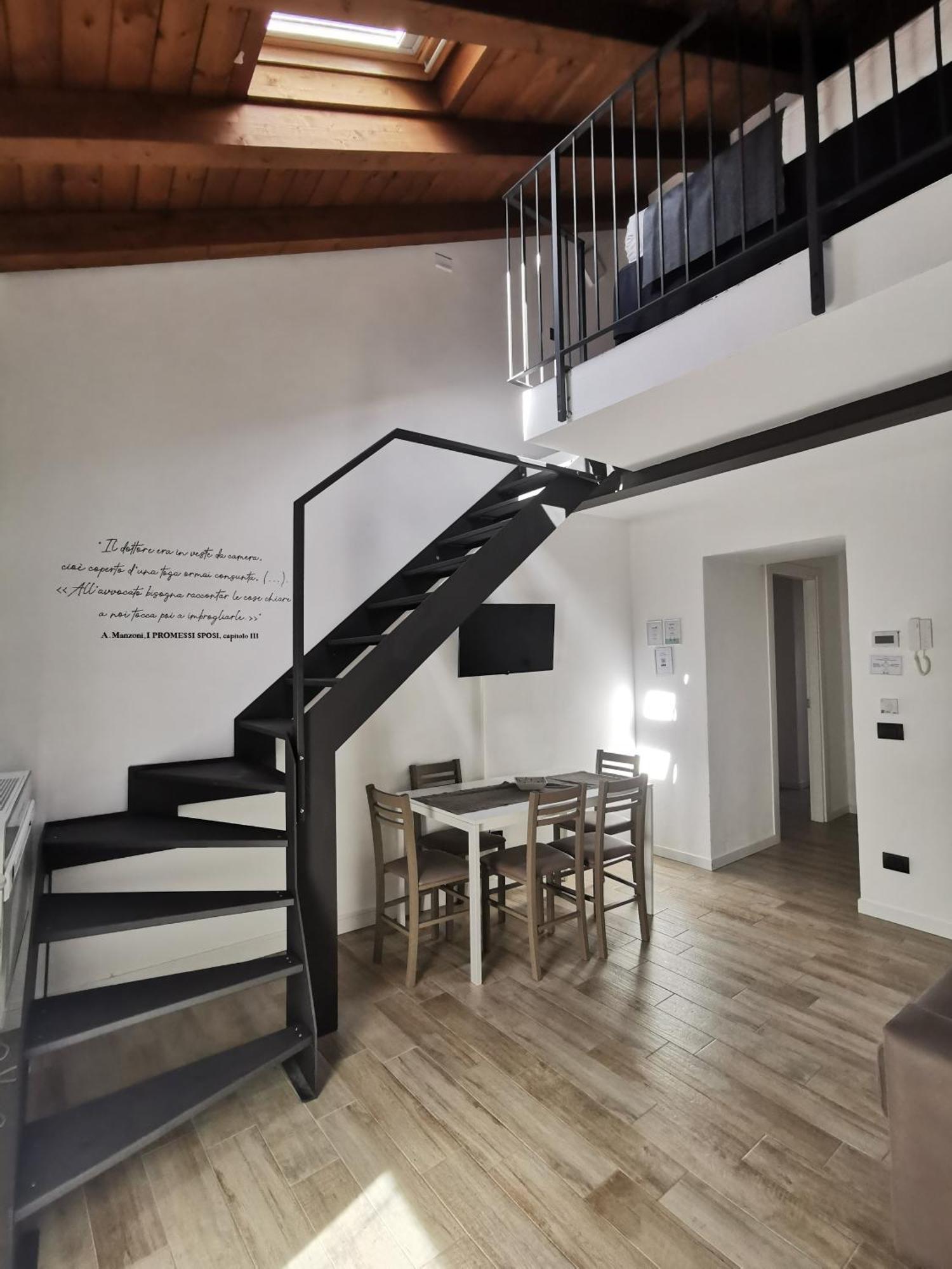 La Casa Del Sarto - Rooms And Apartments Lecco Eksteriør billede
